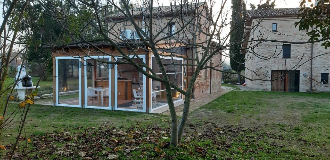 B&B Il Fienile Del Borgo Iesi Exterior foto